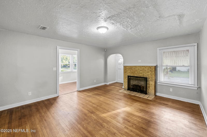 271 Mulberry St, Jacksonville, FL 32208