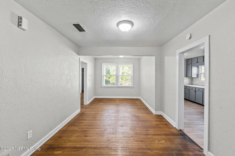 271 Mulberry St, Jacksonville, FL 32208