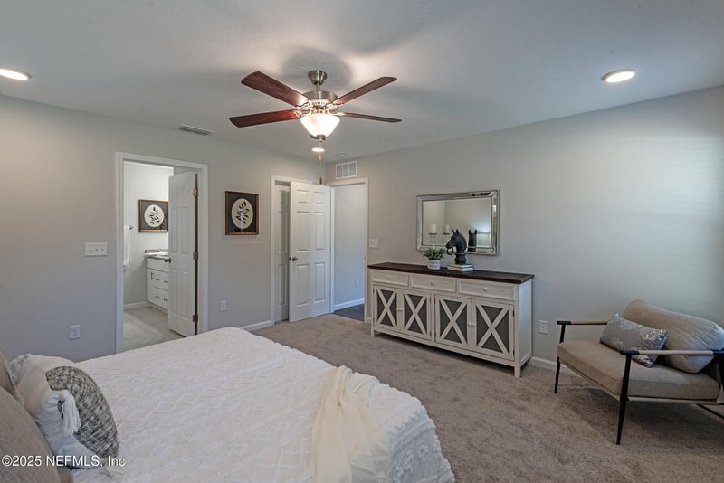 14215 Gossett St, Jacksonville, FL 32218