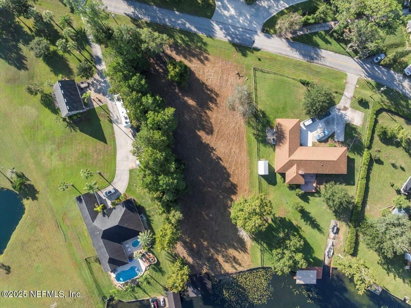 219 Bush Ct, Green Cove Springs, FL 32043