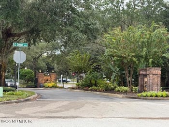 11251 Campfield Dr #1208, Jacksonville, FL 32256