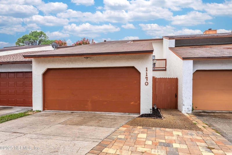 1170 Romaine Cir, Jacksonville, FL 32225