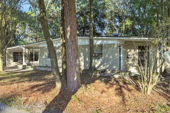 3145 Plumtree Dr, Jacksonville, FL 32277