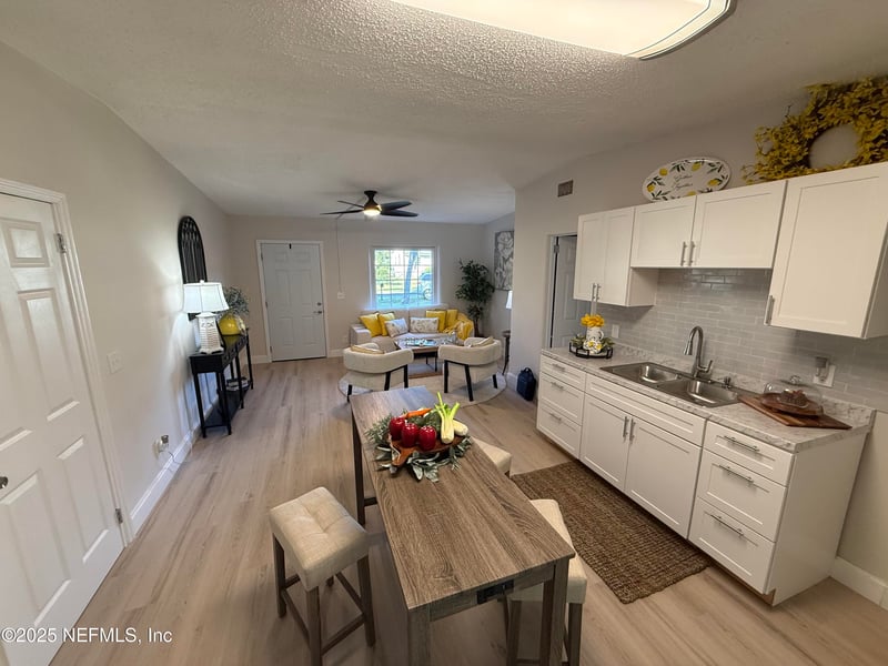 10563 Arendal Rd, Jacksonville, FL 32218