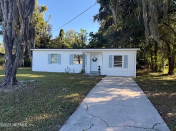 10563 Arendal Rd, Jacksonville, FL 32218