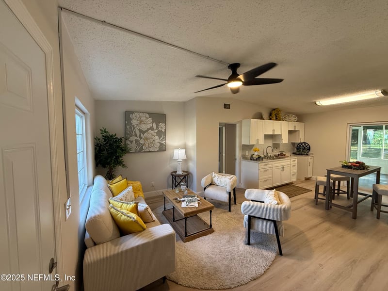 10563 Arendal Rd, Jacksonville, FL 32218