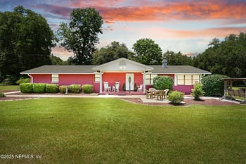 17200 Casa Roja Ln, Hilliard, FL 32046