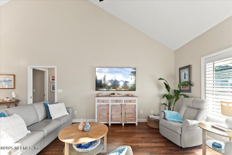 6401 Putnam St, St Augustine, FL 32080