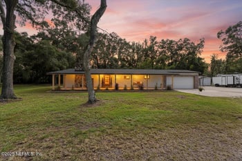 4886 Highway 17 , Green Cove Springs, FL 32043