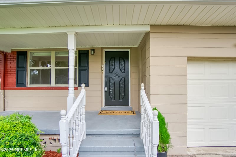 6217 Sage Dr, Jacksonville, FL 32210