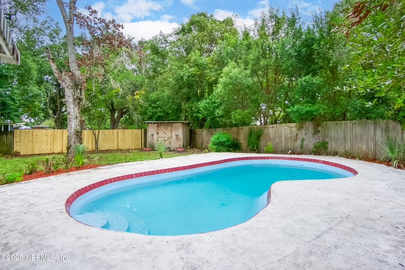 6217 Sage Dr, Jacksonville, FL 32210