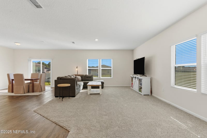 3632 Sunfish Dr, Jacksonville, FL 32226