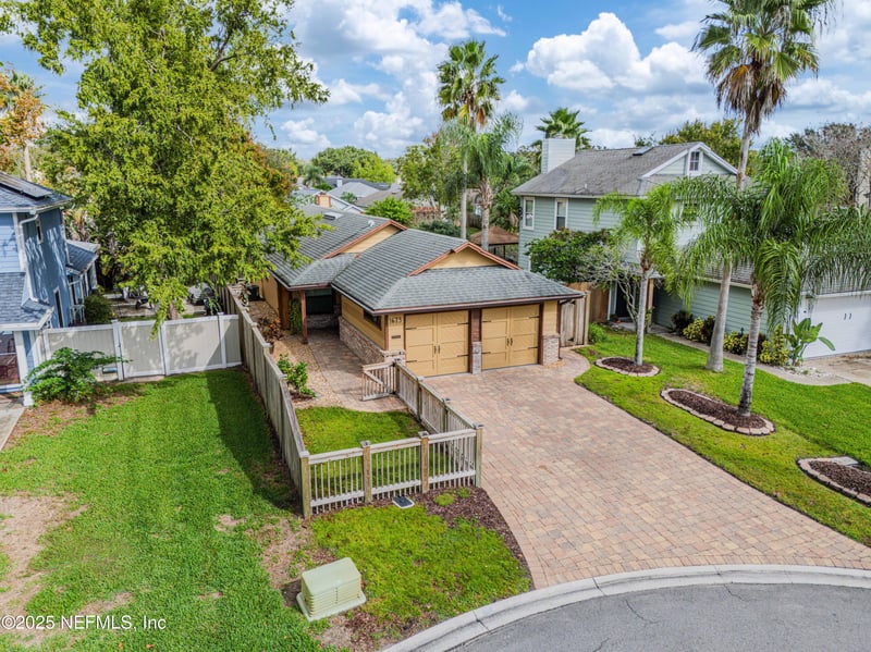 1673 Westwind Dr, Jacksonville Beach, FL 32250