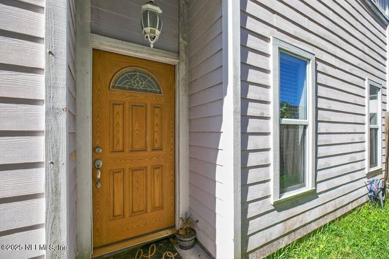 851 6th Ave, Jacksonville Beach, FL 32250