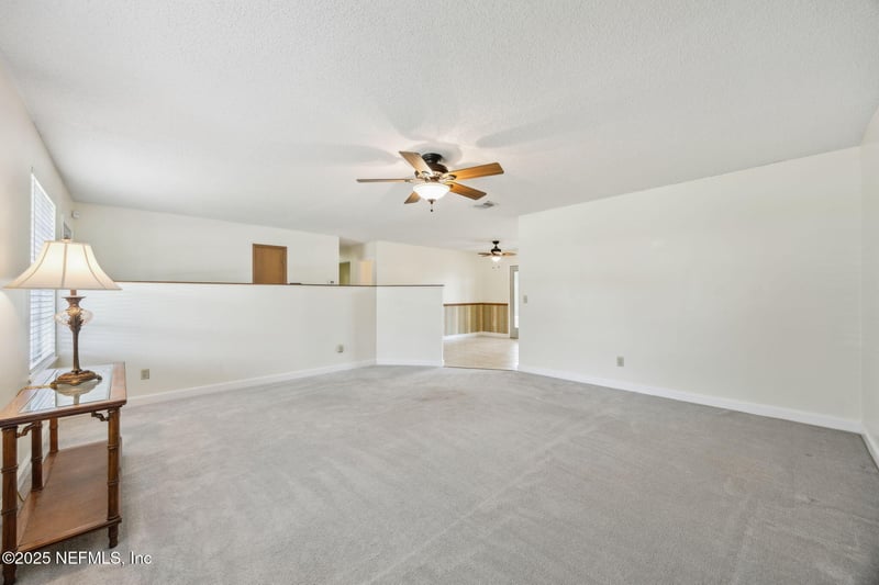 10762 Saddlebred Dr, Jacksonville, FL 32257