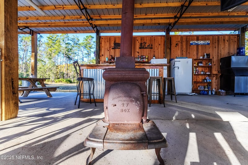 1313 Oak Pond Cir, Steinhatchee, FL 32359