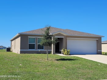 256 River Hill Dr, Welaka, FL 32193