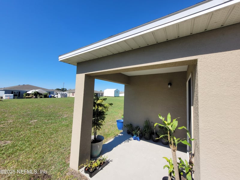 256 River Hill Dr, Welaka, FL 32193