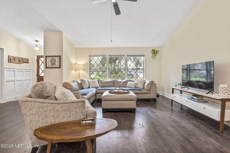 525 Wood Chase Dr, St Augustine, FL 32086