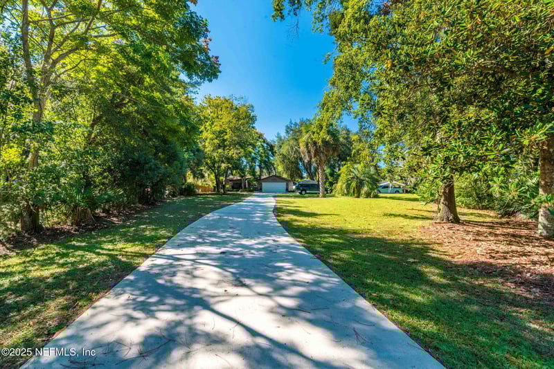 218 Circuit Rider Rd, Green Cove Springs, FL 32043