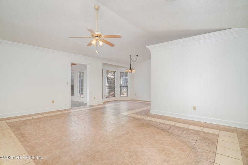 790 Hickory Hill Dr, Jacksonville, FL 32221