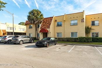 6619 La Mirada Dr #2, Jacksonville, FL 32217
