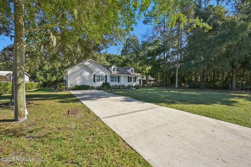 1355 Clay St, Fleming Island, FL 32003