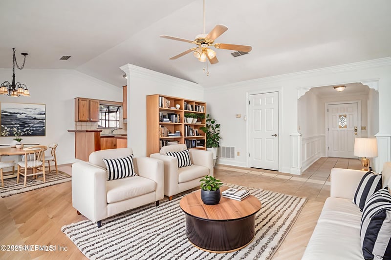 790 Hickory Hill Dr, Jacksonville, FL 32221