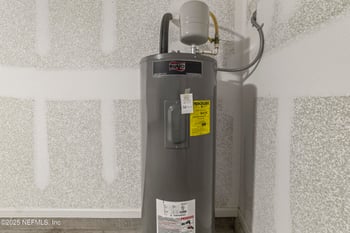 6847 Hanford St, Jacksonville, FL 32219