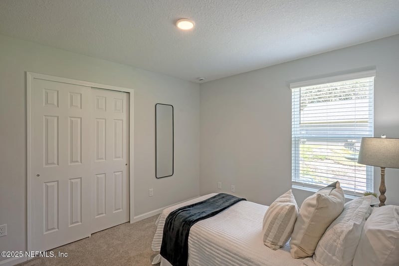 12425 Tiny Dr, Jacksonville, FL 32218