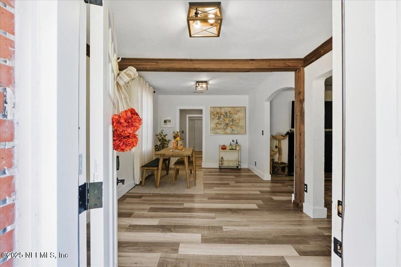 1037 Fairwood Ln, Jacksonville, FL 32205