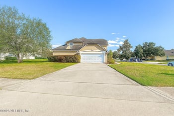 1897 Hickory Trace Dr, Fleming Island, FL 32003