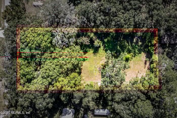 37054 Pine St, Hilliard, FL 32046