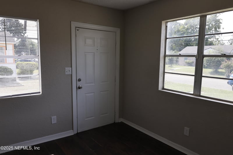 1723 University St, Jacksonville, FL 32209