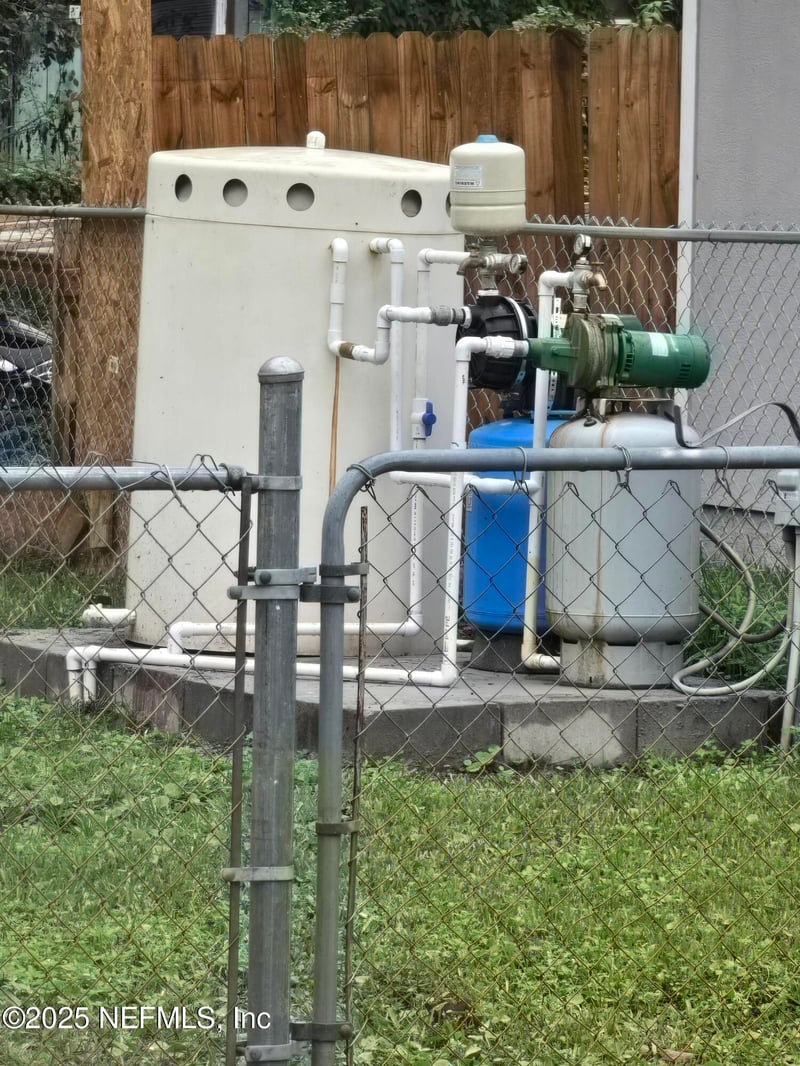 6504 Armco St, Jacksonville, FL 32219