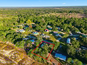 256 Kensington Ln, Lake, FL 32055