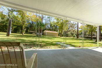 600 Palmetto St, Welaka, FL 32193