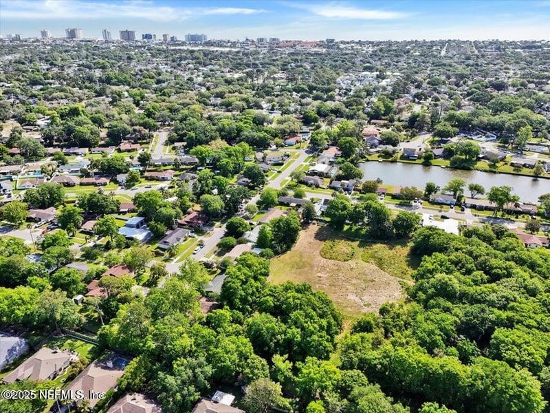 1506 Declaration Dr, Jacksonville Beach, FL 32250