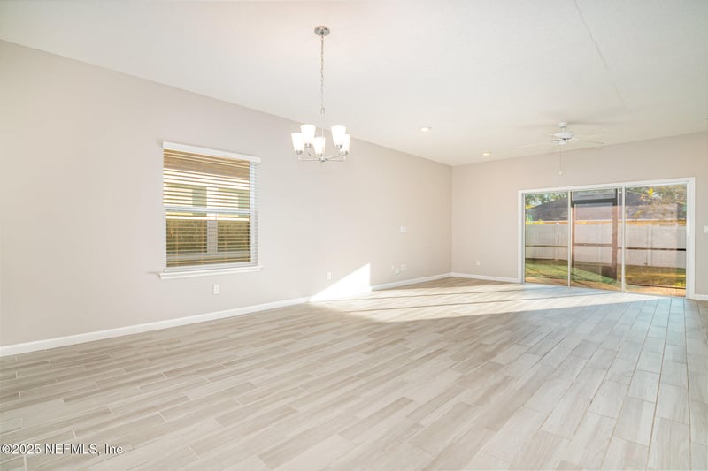 7123 Longleaf Branch Dr, Jacksonville, FL 32222