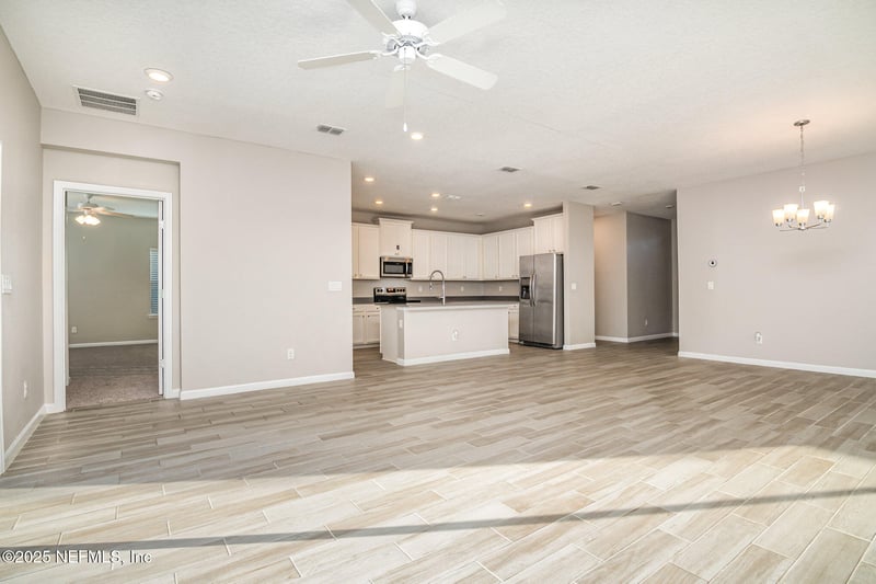 7123 Longleaf Branch Dr, Jacksonville, FL 32222