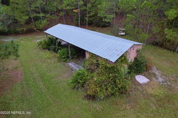 139 Lakeway Dr, Georgetown, FL 32139
