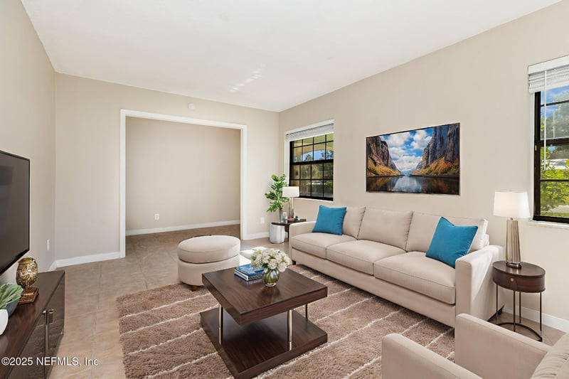 7433 Leroy Dr, Jacksonville, FL 32244