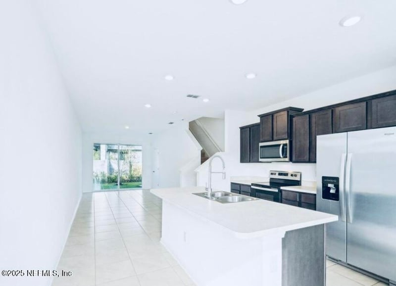 4920 Earthshine Rd, Jacksonville, FL 32256