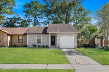 2753 Cavender Ct, Jacksonville, FL 32216