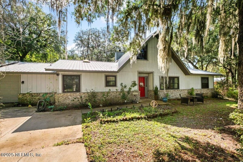 407 Lakeshore Dr, Starke, FL 32091