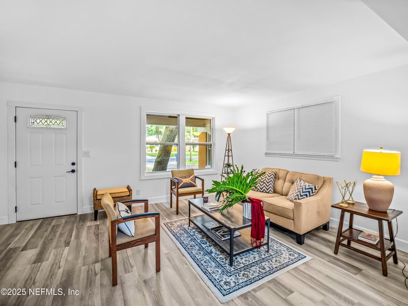 2522 Grasshopper Ln, Orange Park, FL 32073