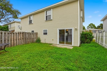 1114 Scheidel Ct, Atlantic Beach, FL 32233