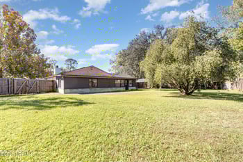 201 Teakwood Cir, Middleburg, FL 32068