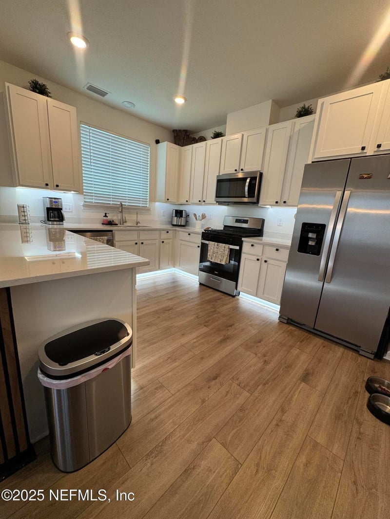 378 Boulder Ln, Jacksonville, FL 32259