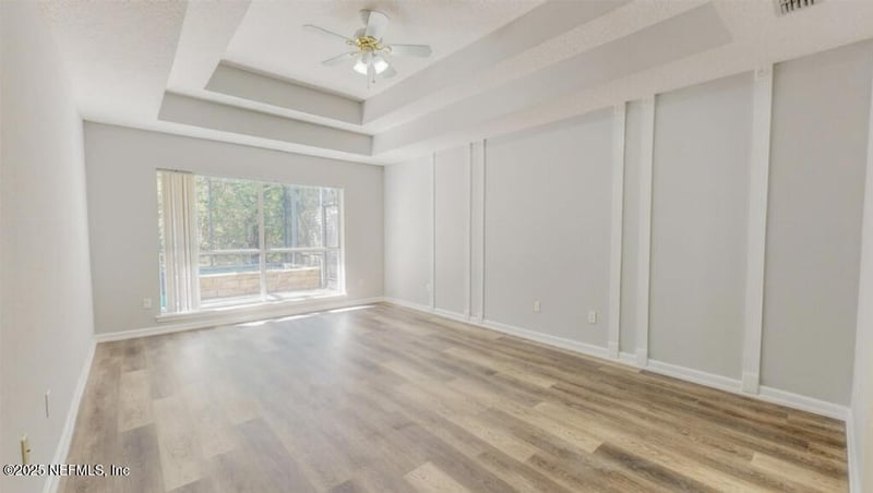 221 Cacique Dr, St Augustine, FL 32086